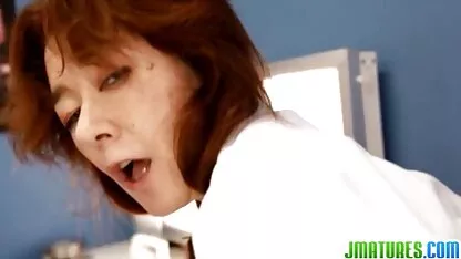 Châu á lấy một wed phim sec công việc bởi giường