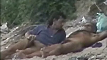 Hai lỗ chết tiệt một người đàn phim sec hay 18 ông