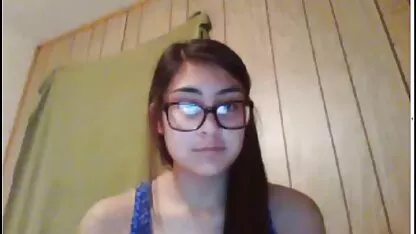 Anh chàng nóng tiết lộ mình trên ghế, trong khi các cô gái ngủ với các con số của các nhộng sec hd khong che