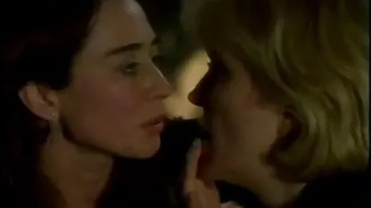 Chú rể bị thay đổi tâm trí của mình và bị phim sec chat luong cao chỉ trích các quý cô gái ở buổi tiệc