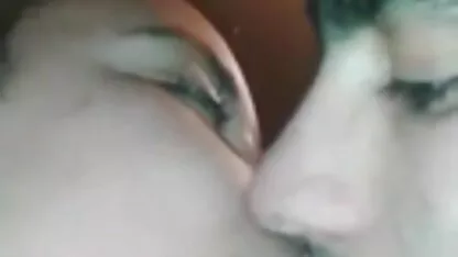 Bạn gái liếm nhiệt tình và trồng phim sec moi hay trong kakan