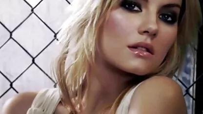 Một đại lý quái phim sec chon loc hai thối gái