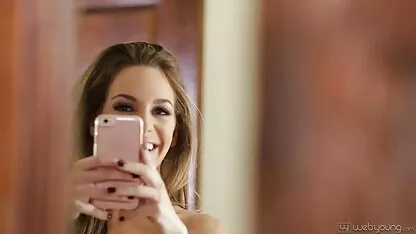 Nóng phim sec ro net gái trẻ bán con trai với chiếc mũ chị