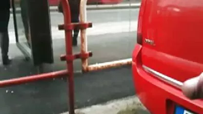 Một người đàn ông với mong muốn trao đổi một cô gái cho hai phim sec dit nhau ko che bận rộn mong muốn