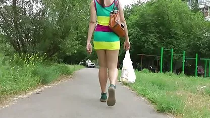 Già, cha ông bạn trẻ của con gái sec ko che trong nhà để xe