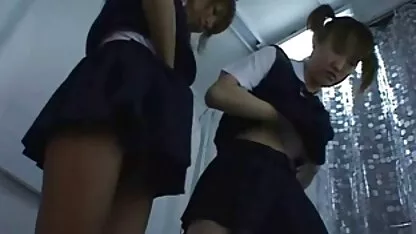 Tôi chỉ vừa gặp những người và đưa hắn về nhà để vịt với anh phim sec java ta by the pool