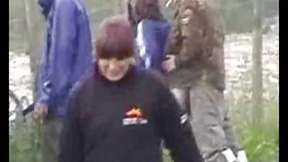 Một cảnh sát Mỹ đã bị bắt và một tên trộm trong đít tai phim sec moi